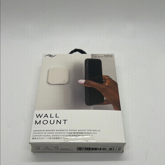 NWT Peak Design Wall Mount for Phones With Mag Safe in White - Picture 9 of 9